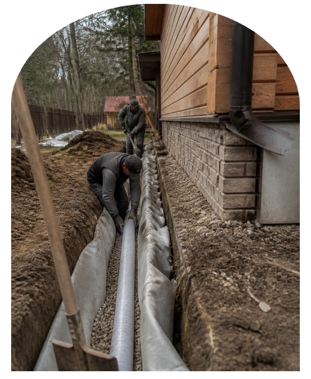 Кольцевой дренаж вокруг дома для отведения воды в Нижневартовске